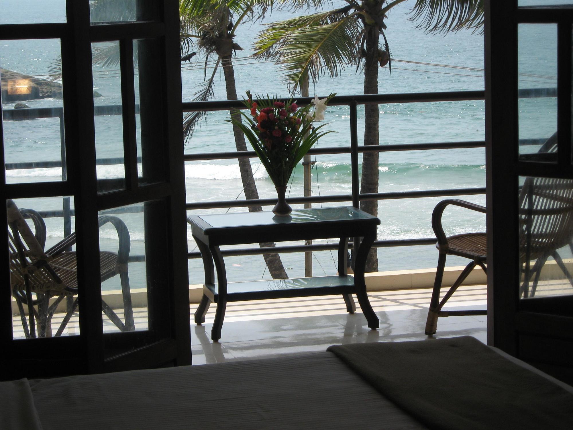 קובאלאם The Ocean Park Beach Resort מראה חיצוני תמונה